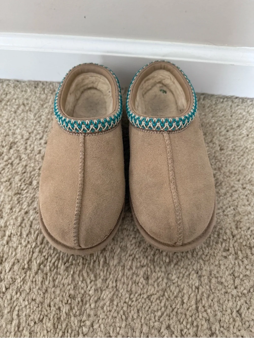UGG chestnut suede